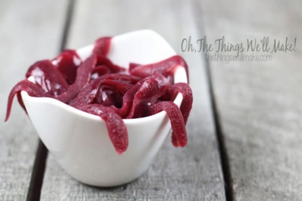 Looking for Spooky Halloween Food? These Yummy Homemade Halloween Treats are sure to be a hit! Use them for homemade Halloween treat bags or your Halloween party desserts. #halloweenfood #halloweenparty #halloween Looking for Spooky Halloween Food? These Yummy Homemade Halloween Treats are sure to be a hit! Use them for homemade Halloween treat bags or your Halloween party desserts. #halloweenfood #halloweenparty #halloween