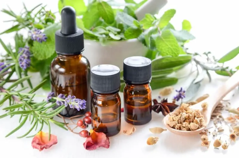 DIY non-toxic healthy hair recipes with essential oils.