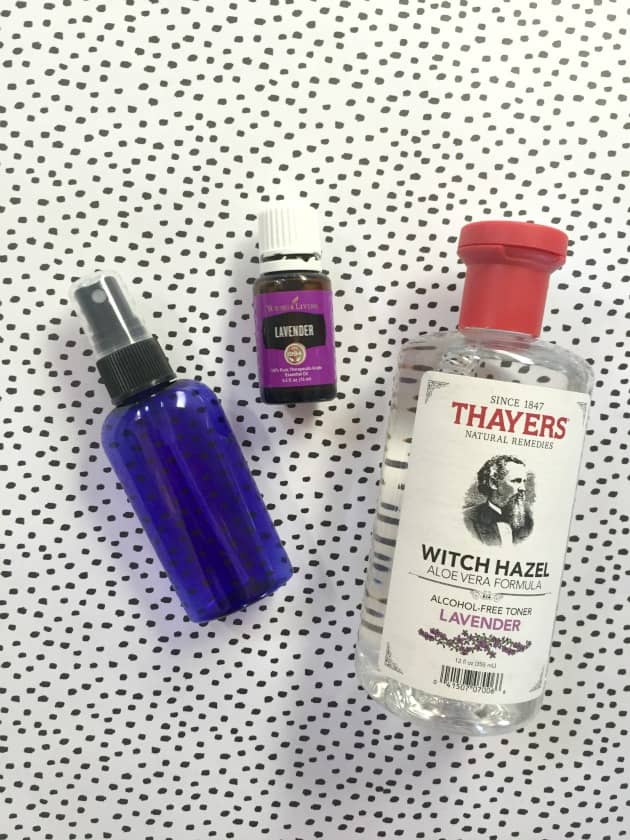 A simple combination of alcohol-free Thayer's witch hazel and lavender essential oils creates a face toner that is nice, simple and refreshing. One helpful tip? Make certain that the products that you are using are alcohol-free because otherwise, alcohol is an ingredient that can cause your skin to actually become dry.  #toner #essentialoils #diy