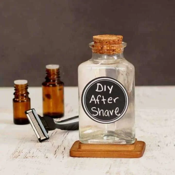 This DIY aftershave recipe for men is seriously so simple! Stop buying the aftershave at the store, and give this homemade aftershave recipe a try instead. It's simple, natural and will leave your man's face smelling amazing and not dried out! Don't forget the man in your life with this simple aftershave recipe! #diy #aftershave #essentialoils