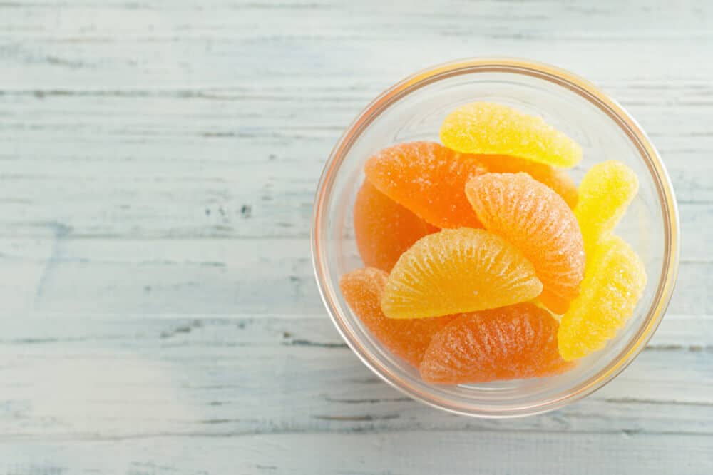 21 Healthy Homemade Gummies Your Kids Will Love! Simple Pure Beauty