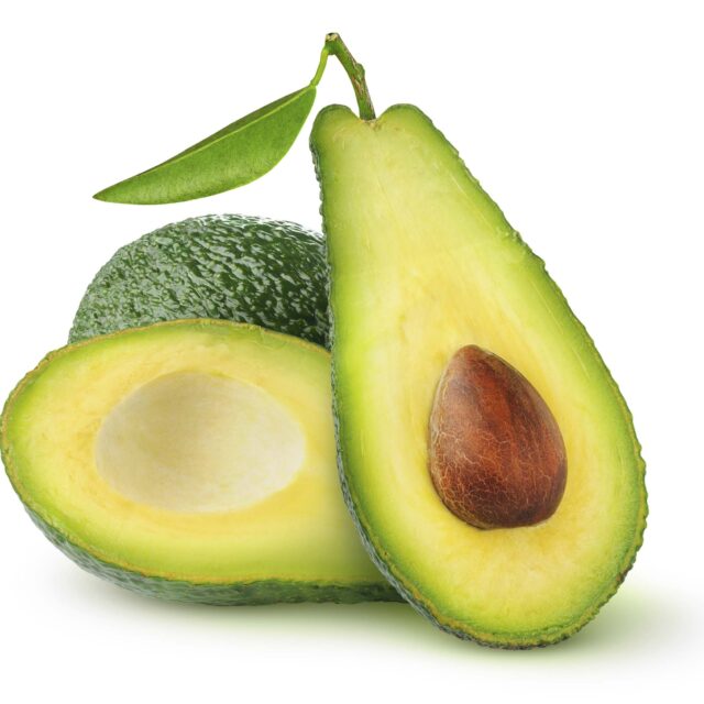 Avocado Oil Benefits for Skin: How to Use, Where to Buy + DIY Recipes ...